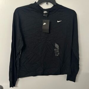 $28 & FREE SHIPPING! Nike Women Loose Fit Black Logo Top size SMALL color BLACK